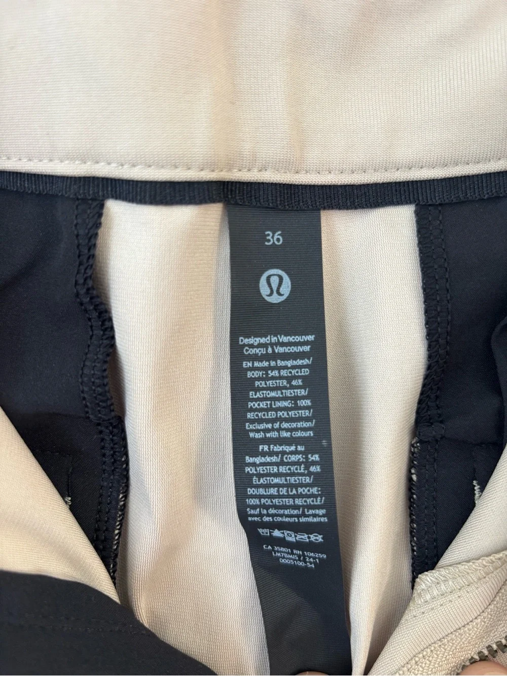 Lululemon ABC Classic-Fit Short 9"
Warpstreme in Trench size 36 - Picture 3 of 3